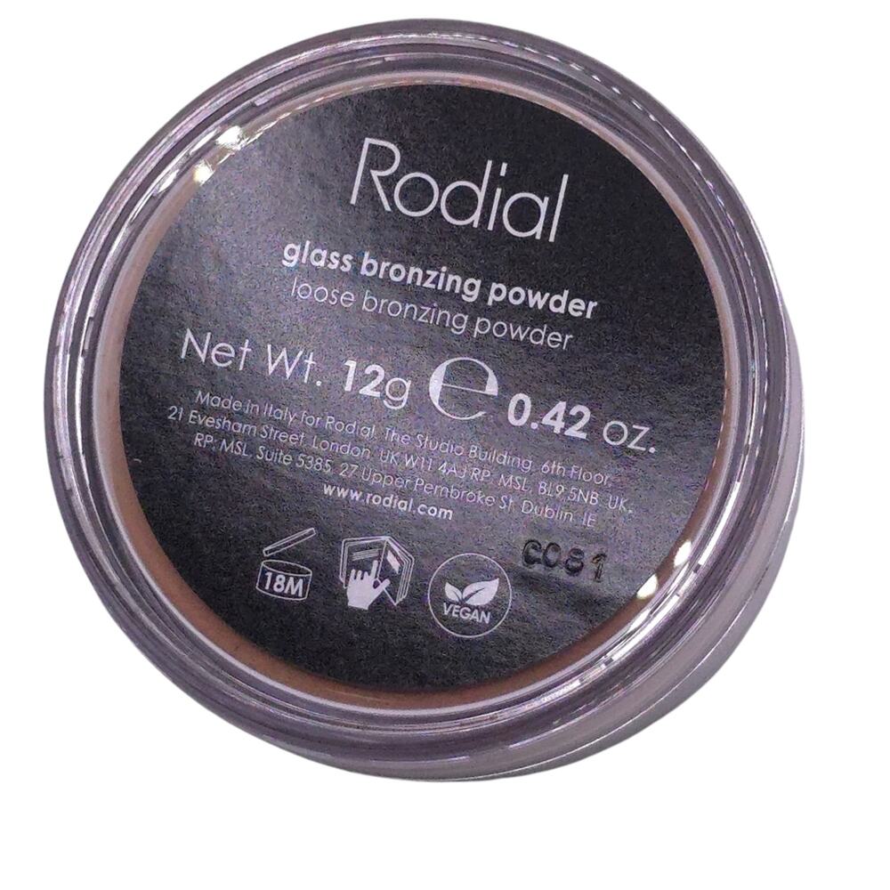 Rodial Glass Bronzing Powder - Picture 10 of 10